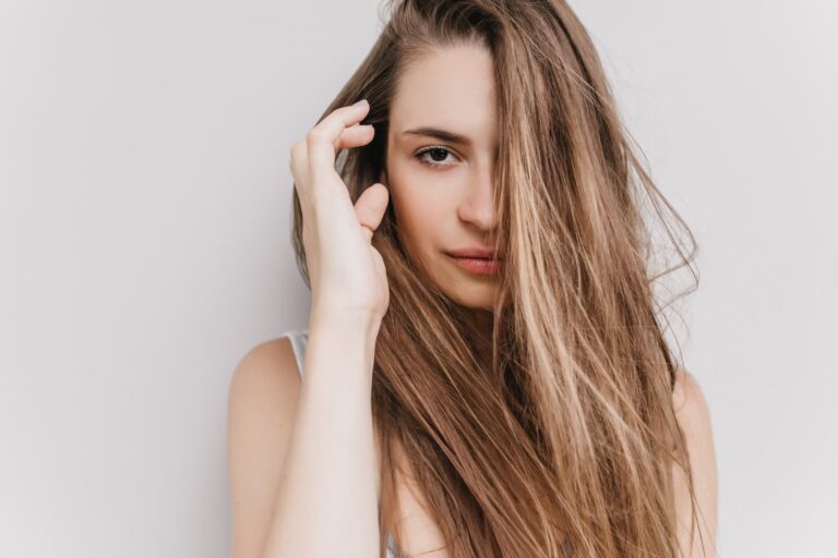 Best Heat Protectant Spray for Your Hair Type